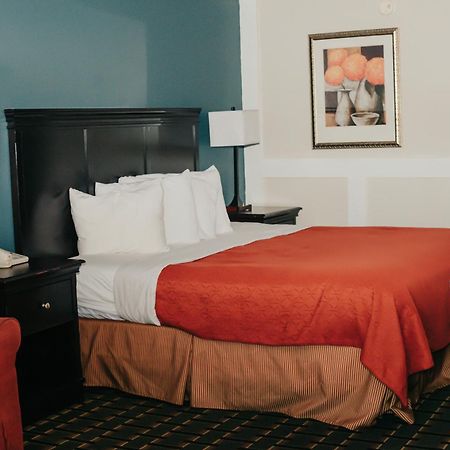 Victorian Inn & Suites แนโคโดเชส ภายนอก รูปภาพ
