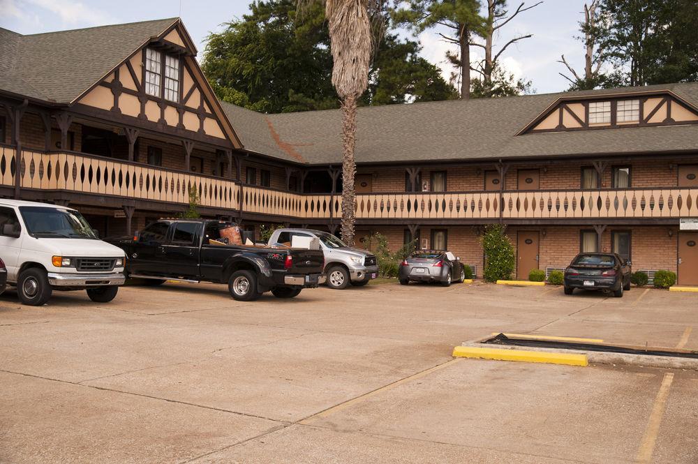Victorian Inn & Suites แนโคโดเชส ภายนอก รูปภาพ