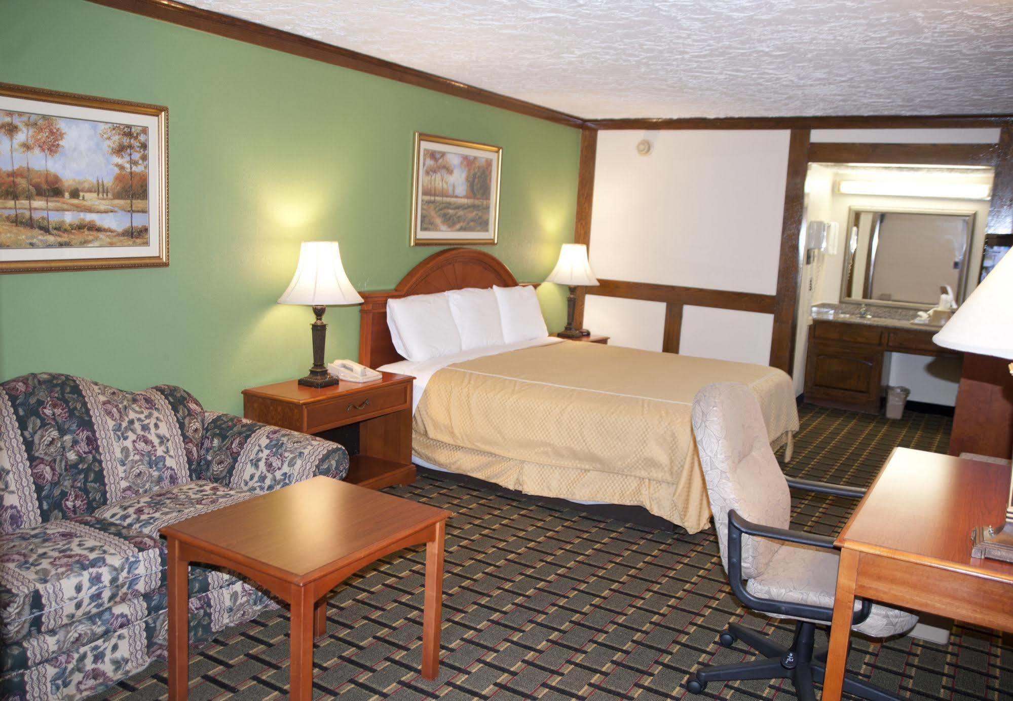 Victorian Inn & Suites แนโคโดเชส ภายนอก รูปภาพ