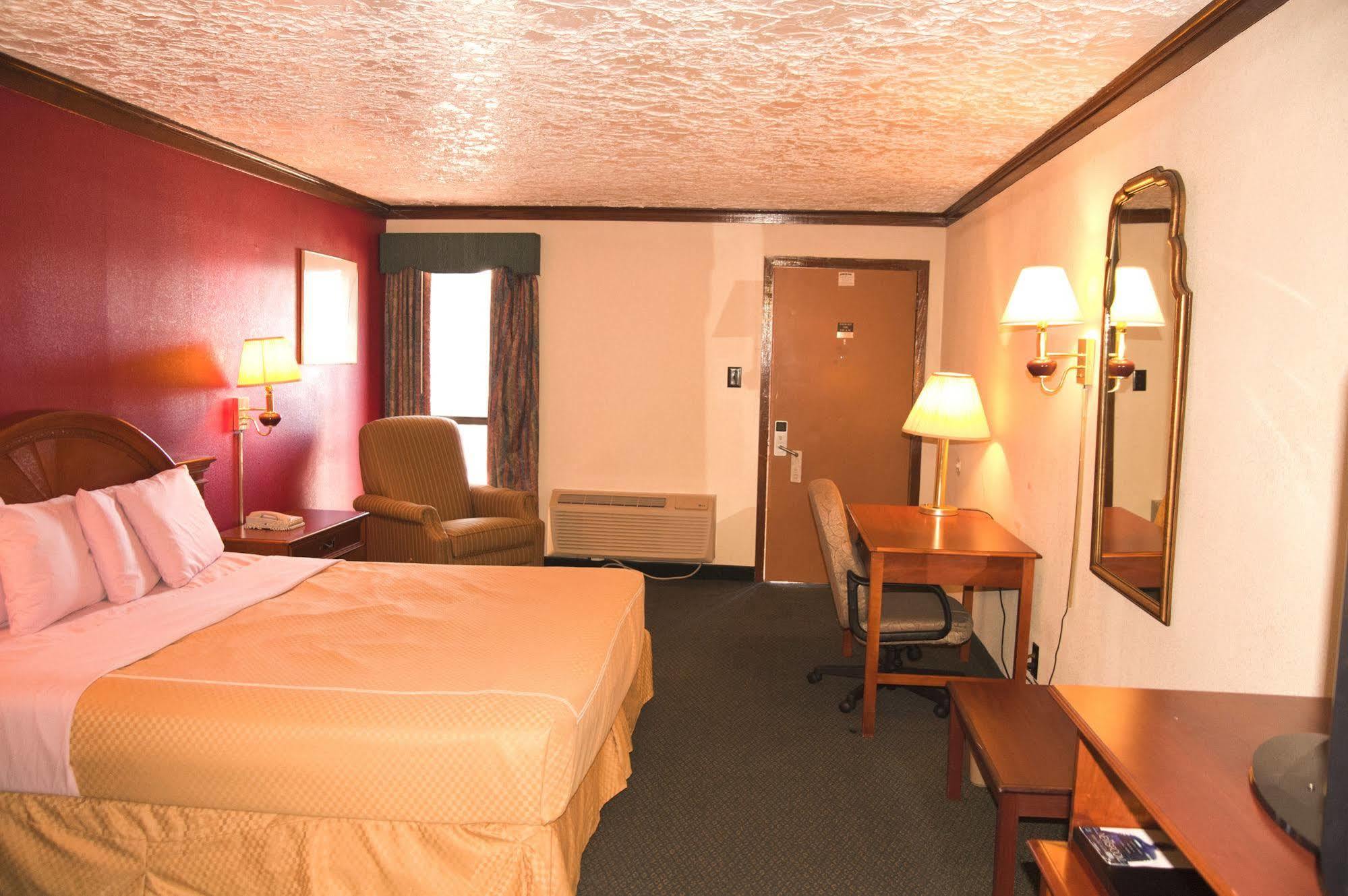 Victorian Inn & Suites แนโคโดเชส ภายนอก รูปภาพ